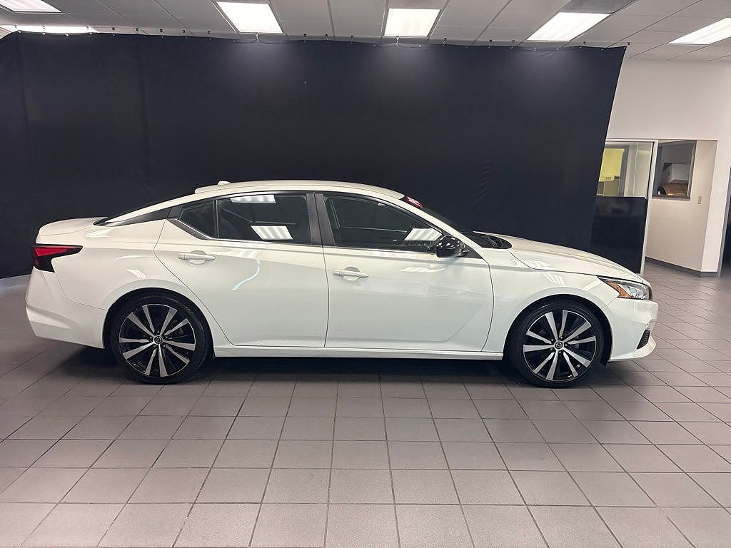 2020 Nissan Altima 2.5 SR