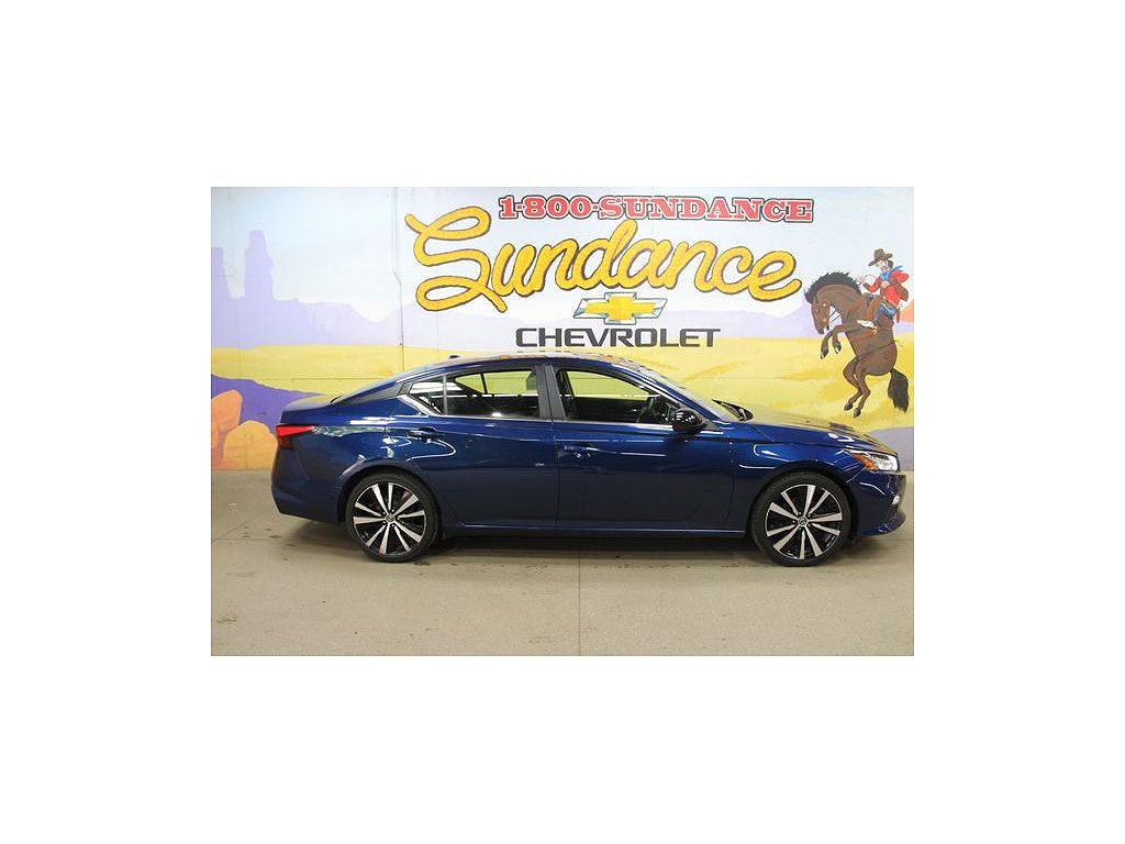 2022 Nissan Altima 2.5 SR