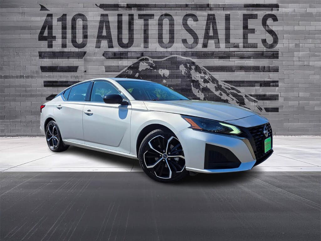 2024 Nissan Altima 2.5 SR