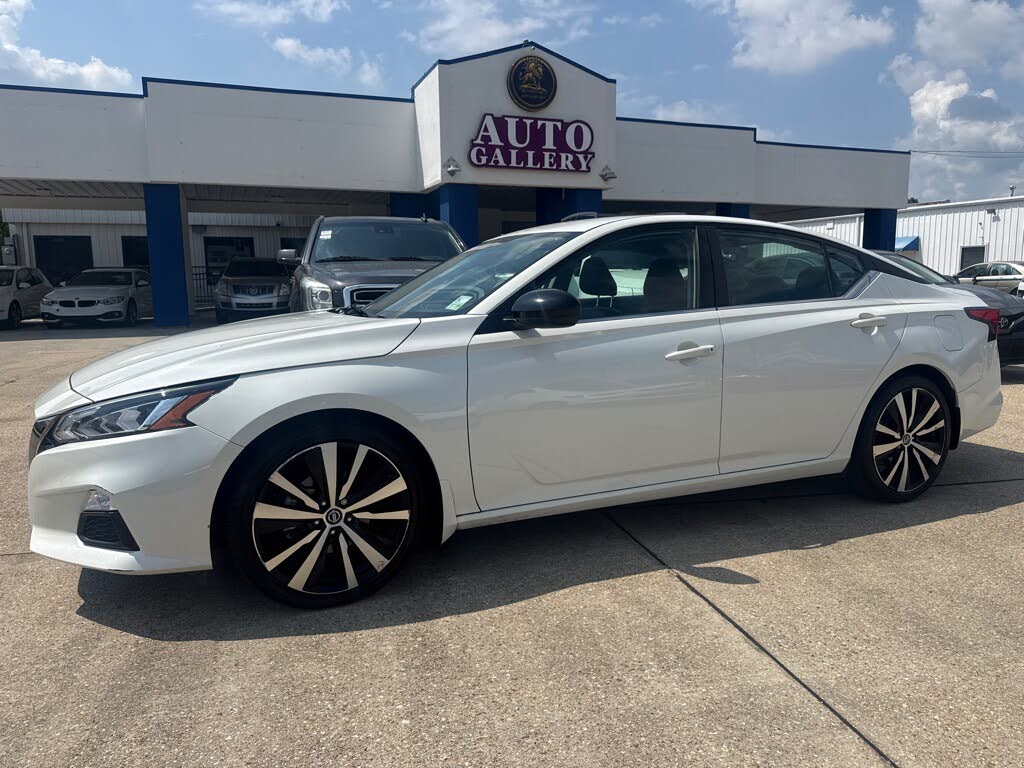 2022 Nissan Altima 2.5 SR