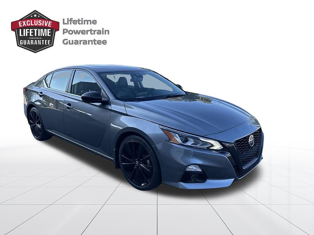 2022 Nissan Altima 2.5 SR