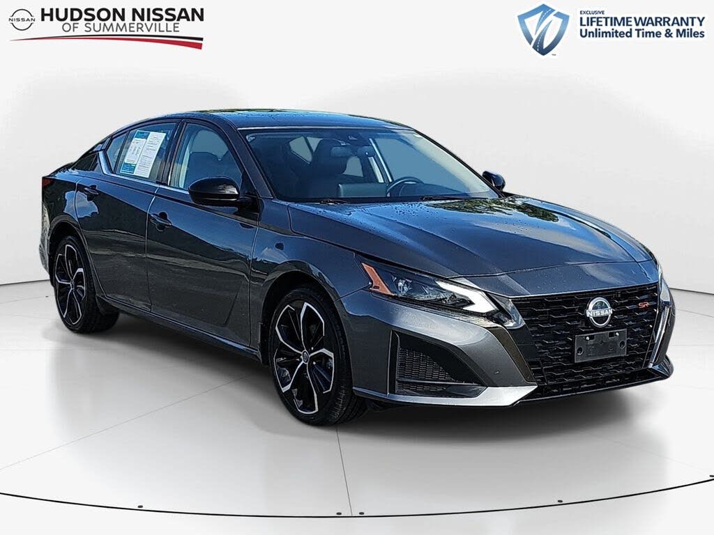 2023 Nissan Altima 2.5 SR