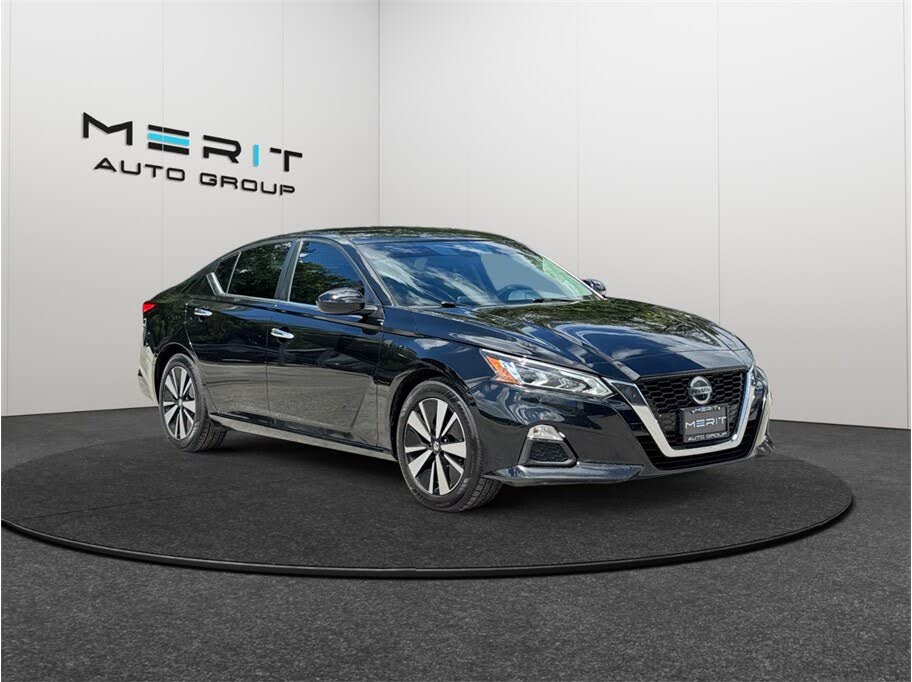 2021 Nissan Altima 2.5 SV