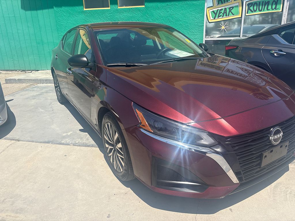 2024 Nissan Altima 2.5 SV
