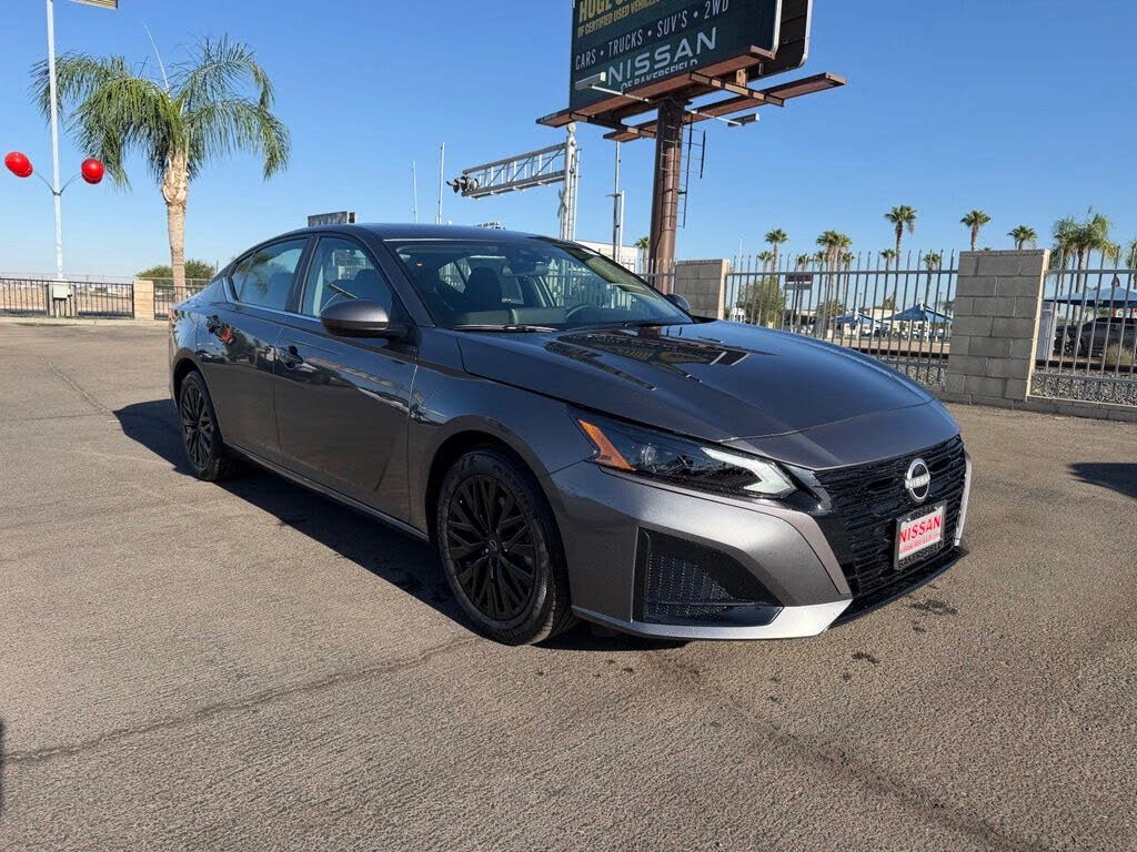 2026 Nissan Altima 2.5 SV