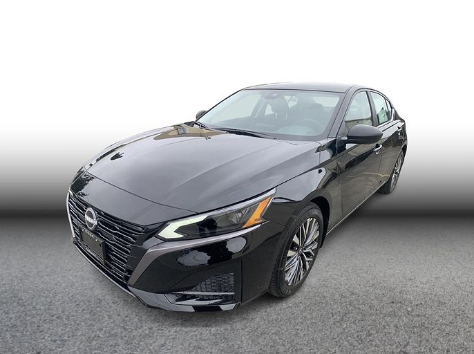 2026 Nissan Altima 2.5 SV