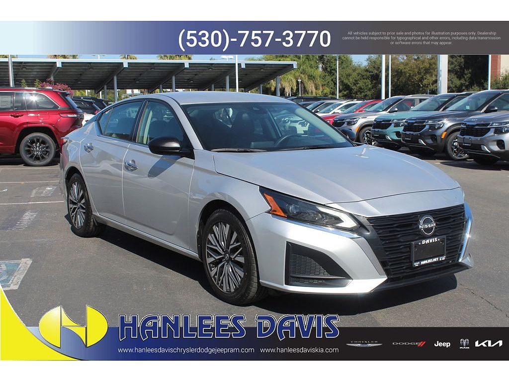2024 Nissan Altima 2.5 SV