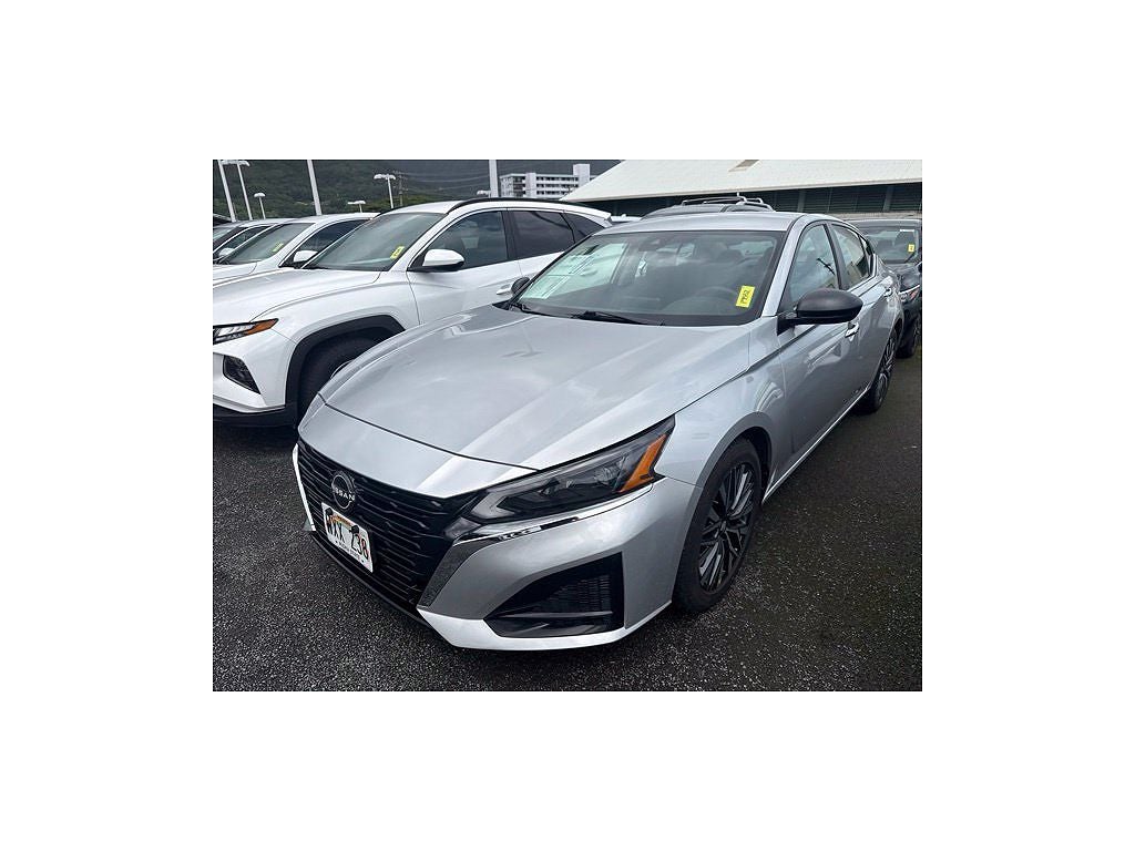 2024 Nissan Altima 2.5 SV