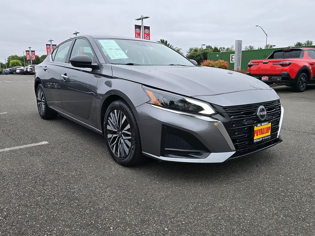 2024 Nissan Altima 2.5 SV