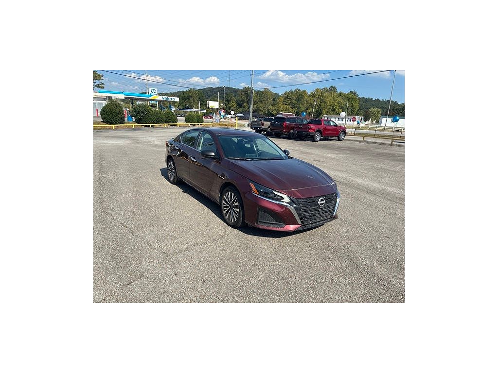 2025 Nissan Altima 2.5 SV