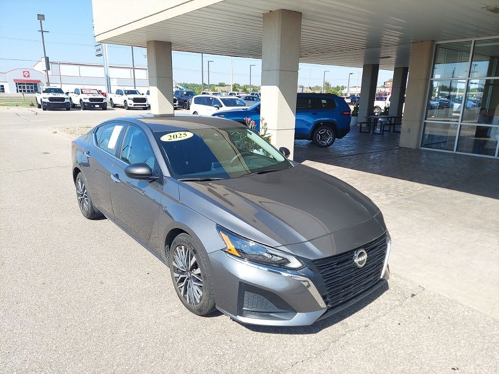 2025 Nissan Altima 2.5 SV