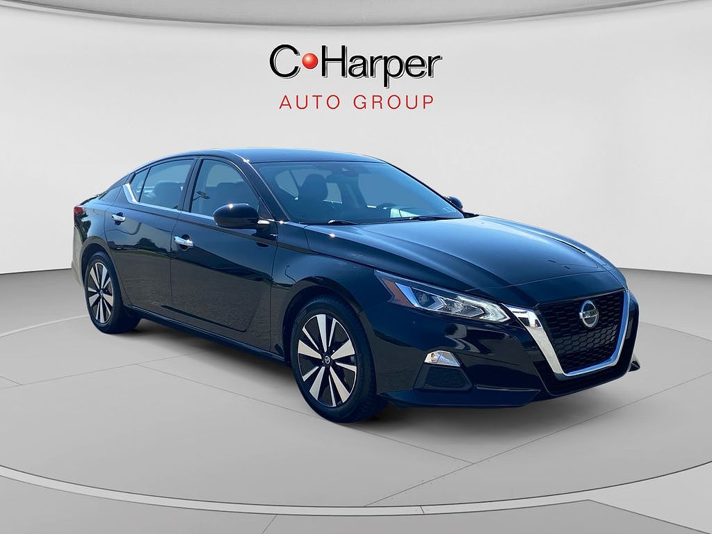 2022 Nissan Altima 2.5 SV