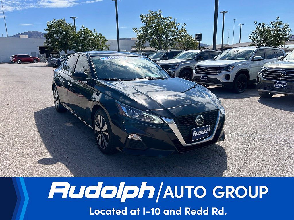 2021 Nissan Altima 2.5 SV