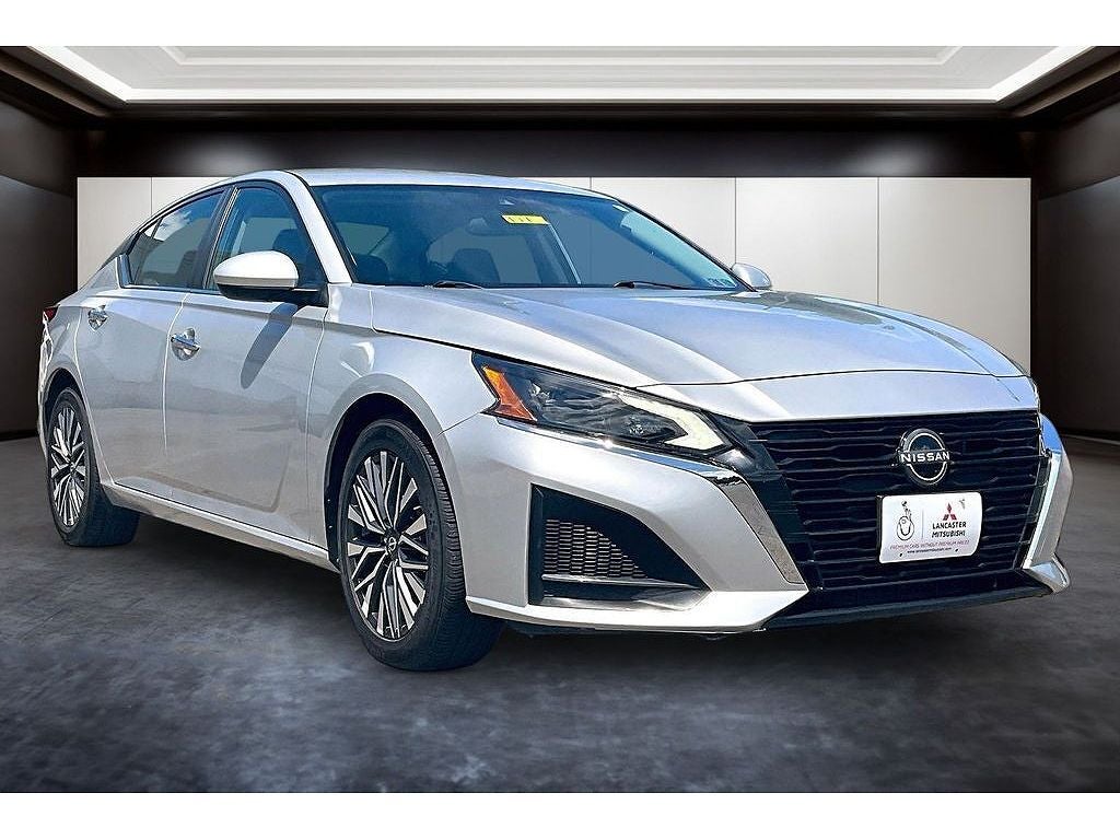 2023 Nissan Altima 2.5 SV