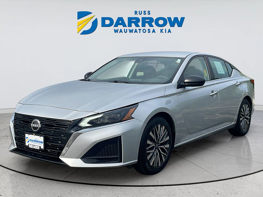 2025 Nissan Altima 2.5 SV