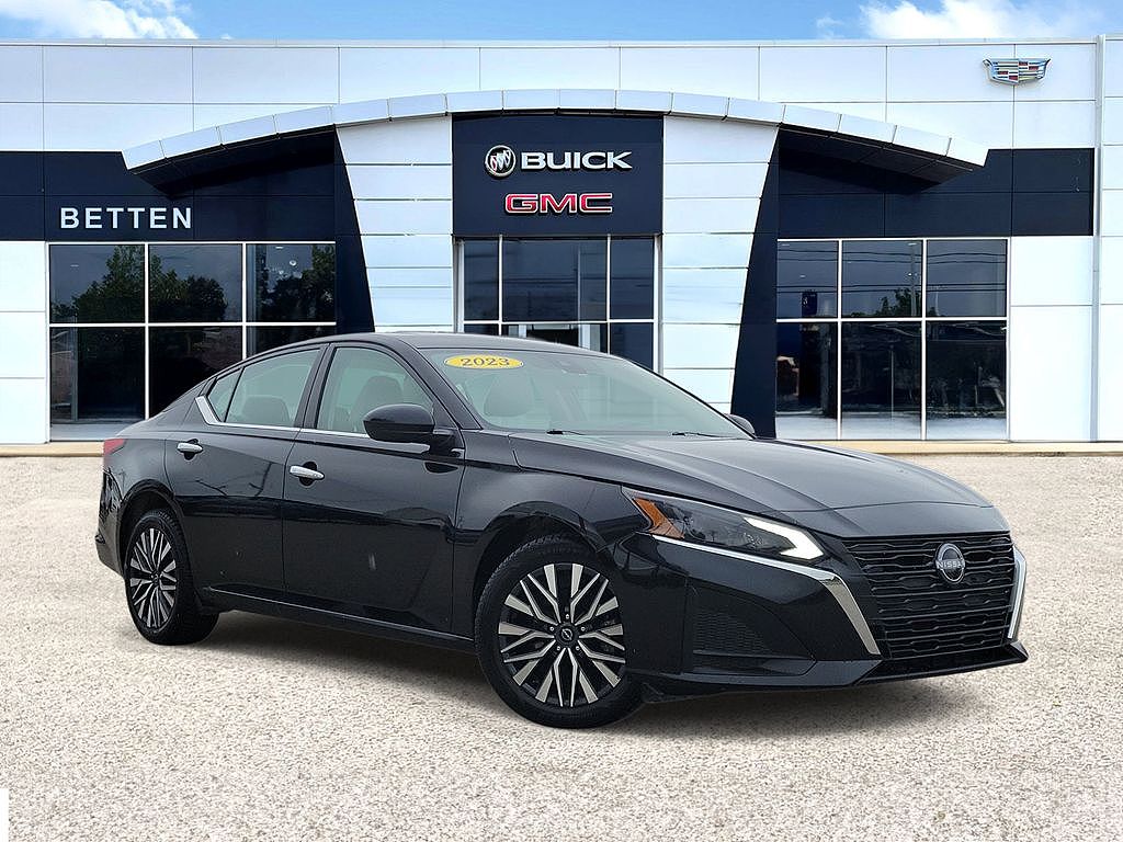 2023 Nissan Altima 2.5 SV