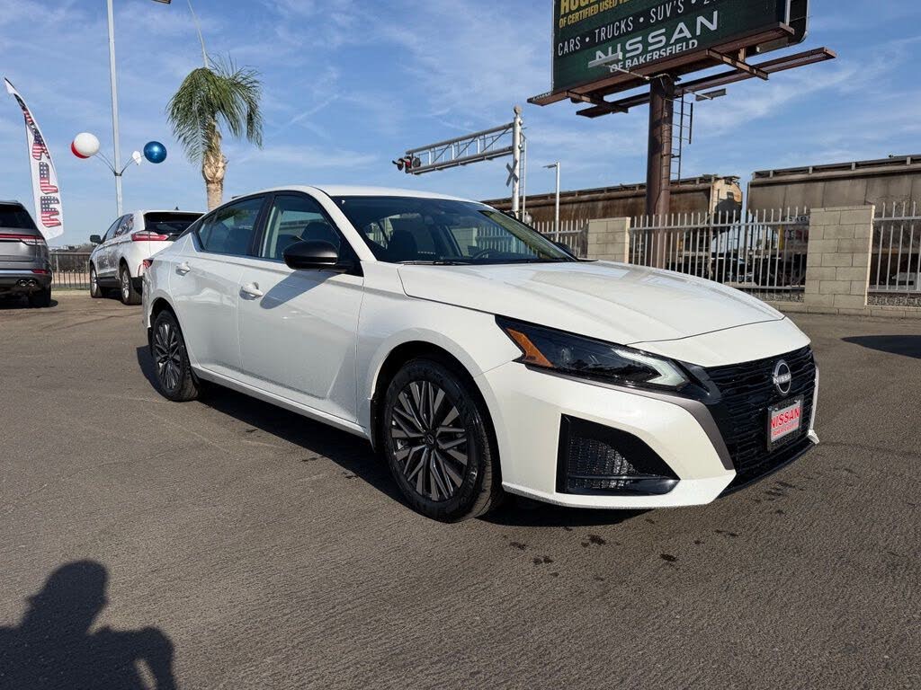 2026 Nissan Altima 2.5 SV