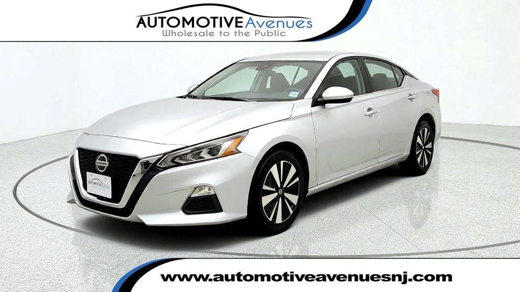 2022 Nissan Altima 2.5 SV