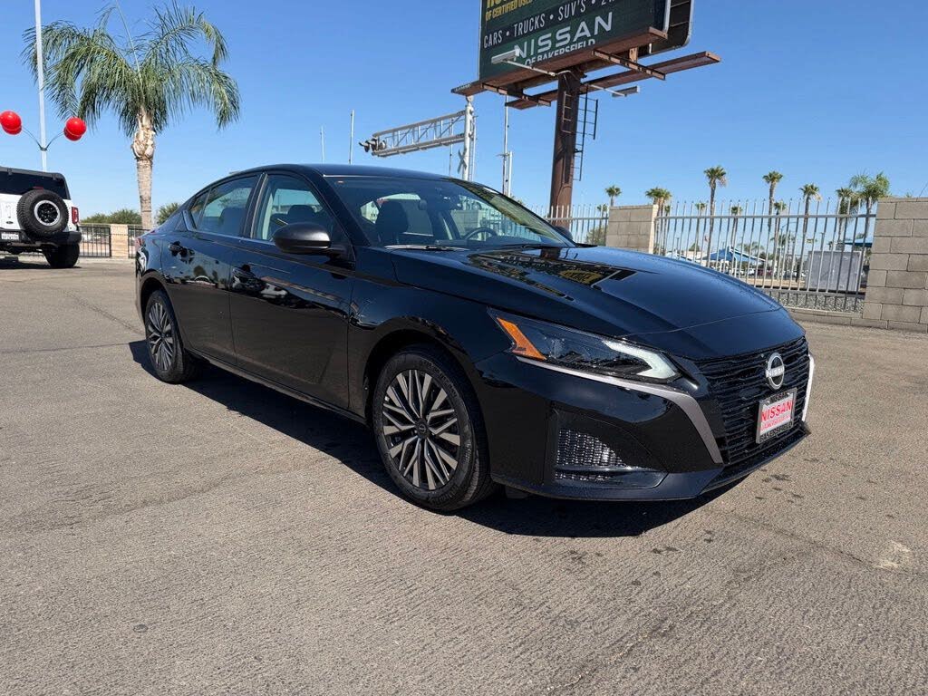 2026 Nissan Altima 2.5 SV