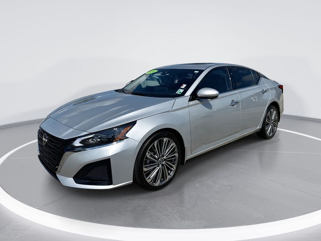 2024 Nissan Altima 2.5 SL