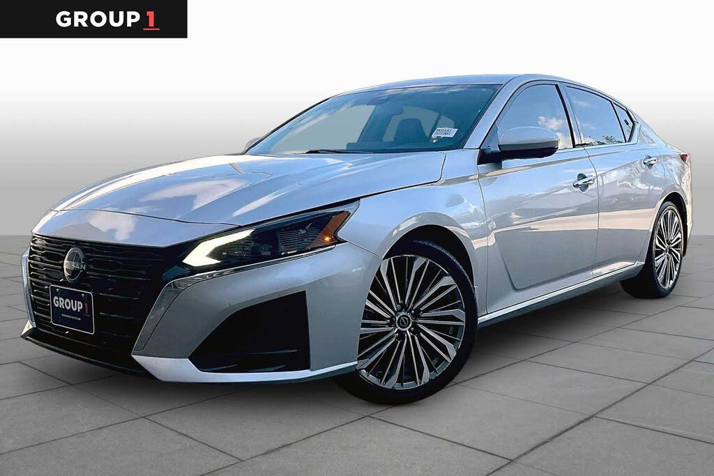 2024 Nissan Altima 2.5 SL