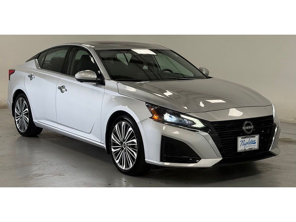 2024 Nissan Altima 2.5 SL