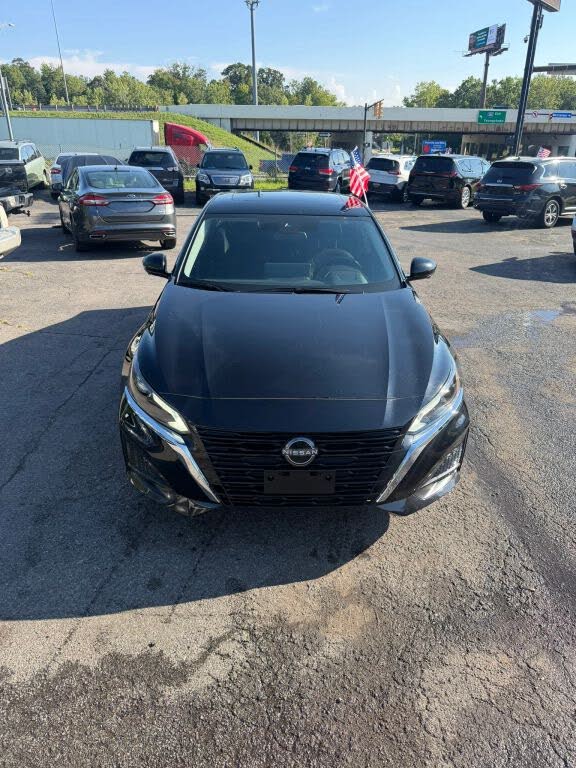 2023 Nissan Altima 2.5 SL