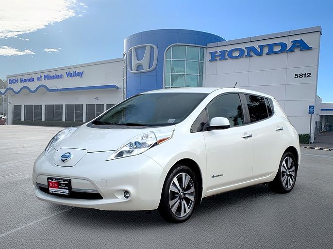 2017 Nissan Leaf photo 2