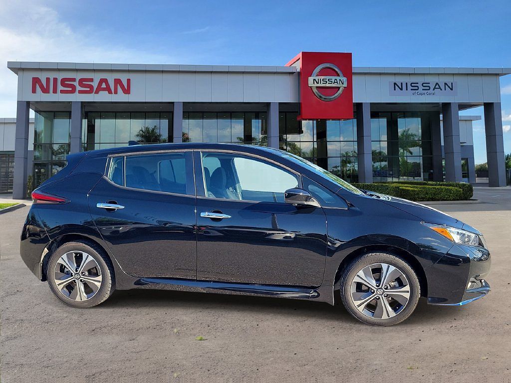 2022 Nissan Leaf SV PLUS