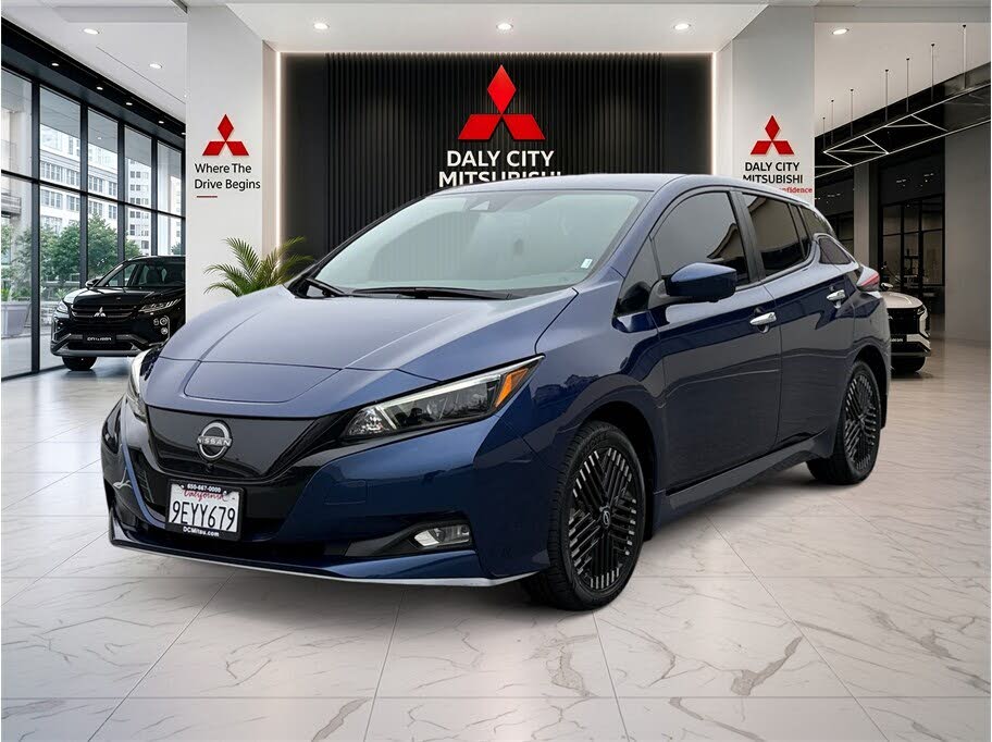 2023 Nissan LEAF SV PLUS