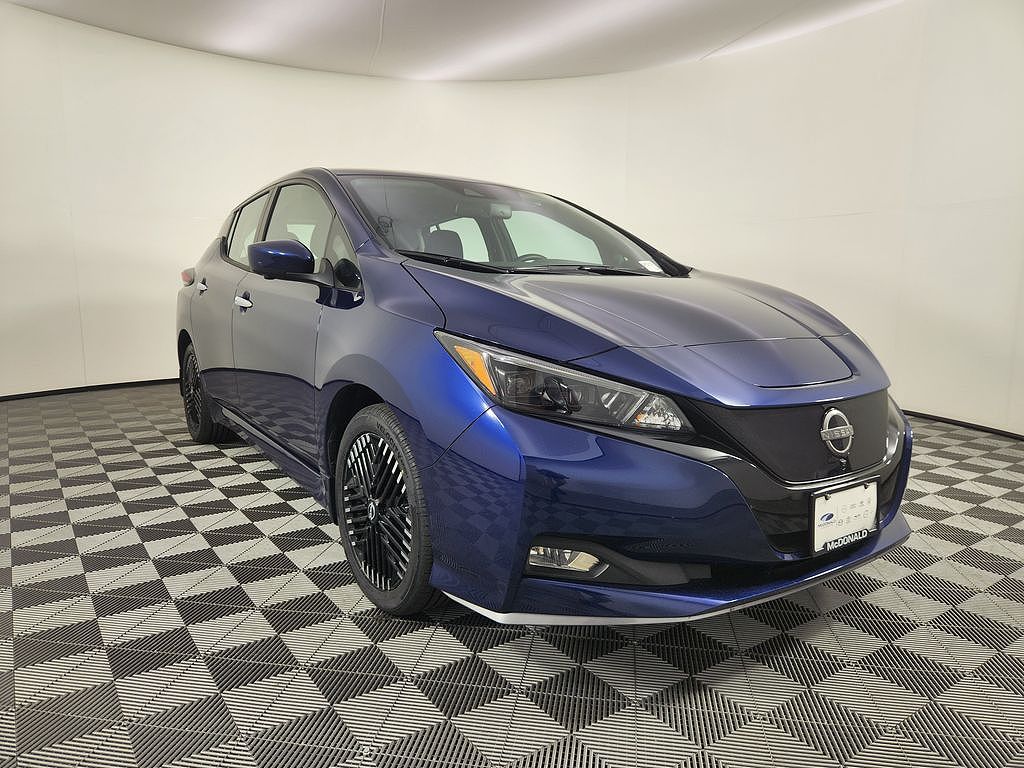 2023 Nissan Leaf SV PLUS