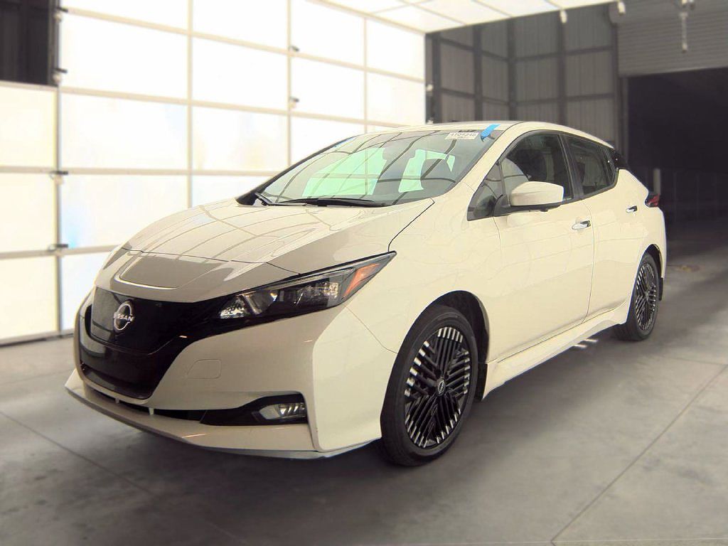 2025 Nissan LEAF SV PLUS