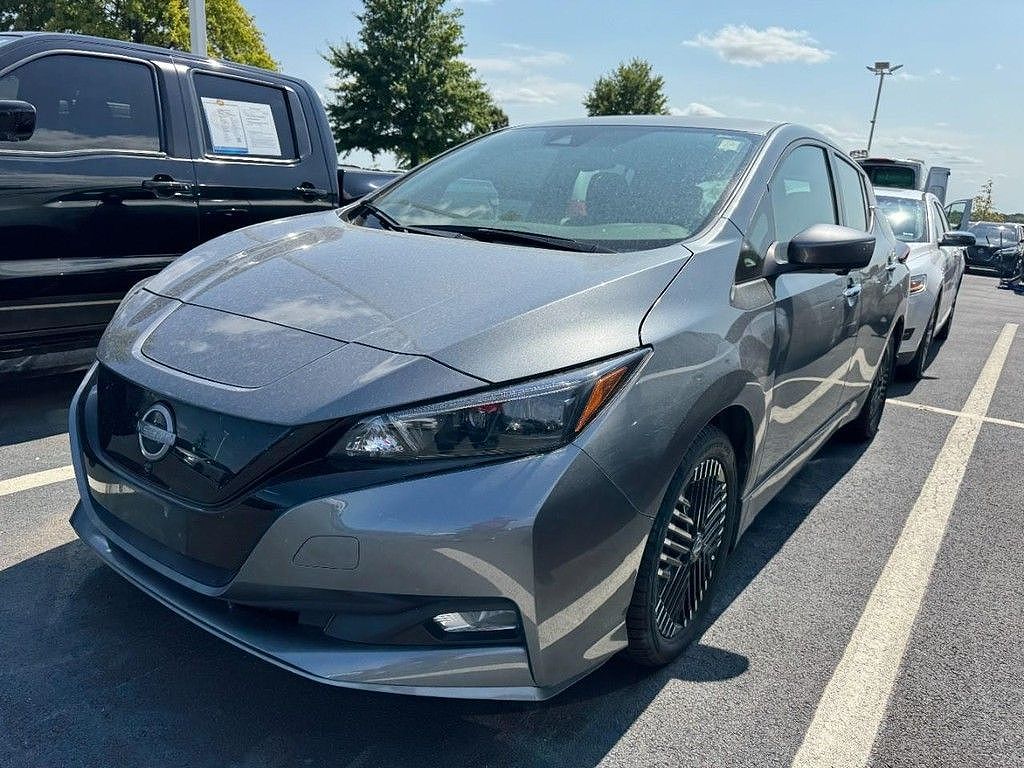 2023 Nissan Leaf SV PLUS