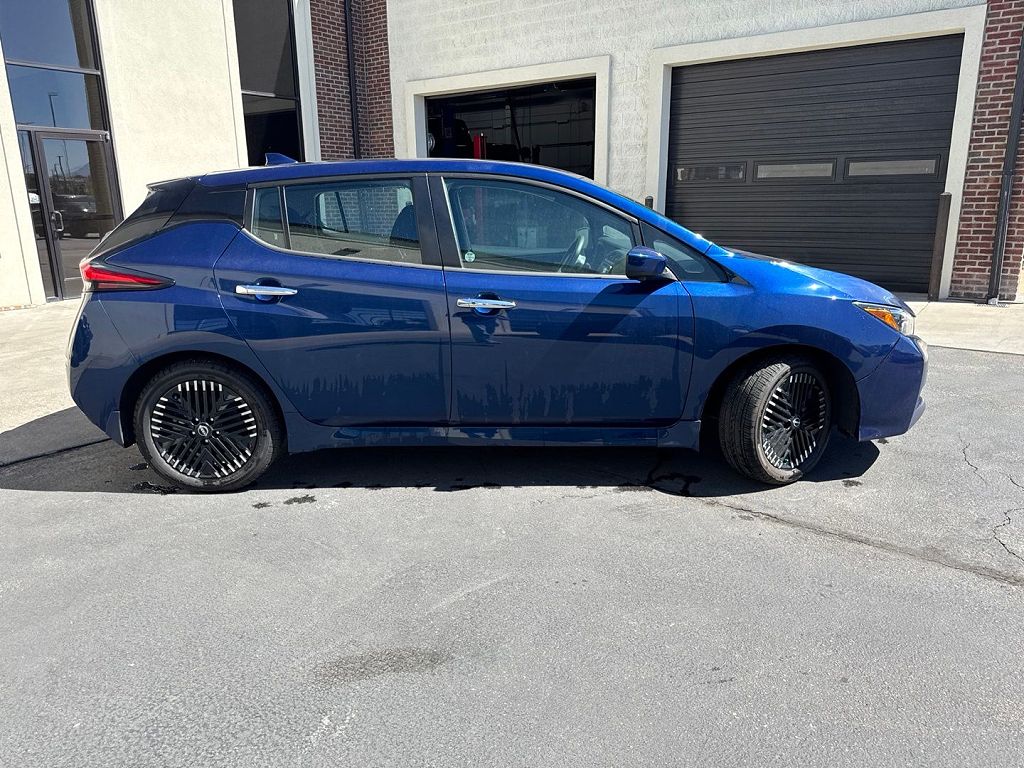 2025 Nissan Leaf SV PLUS