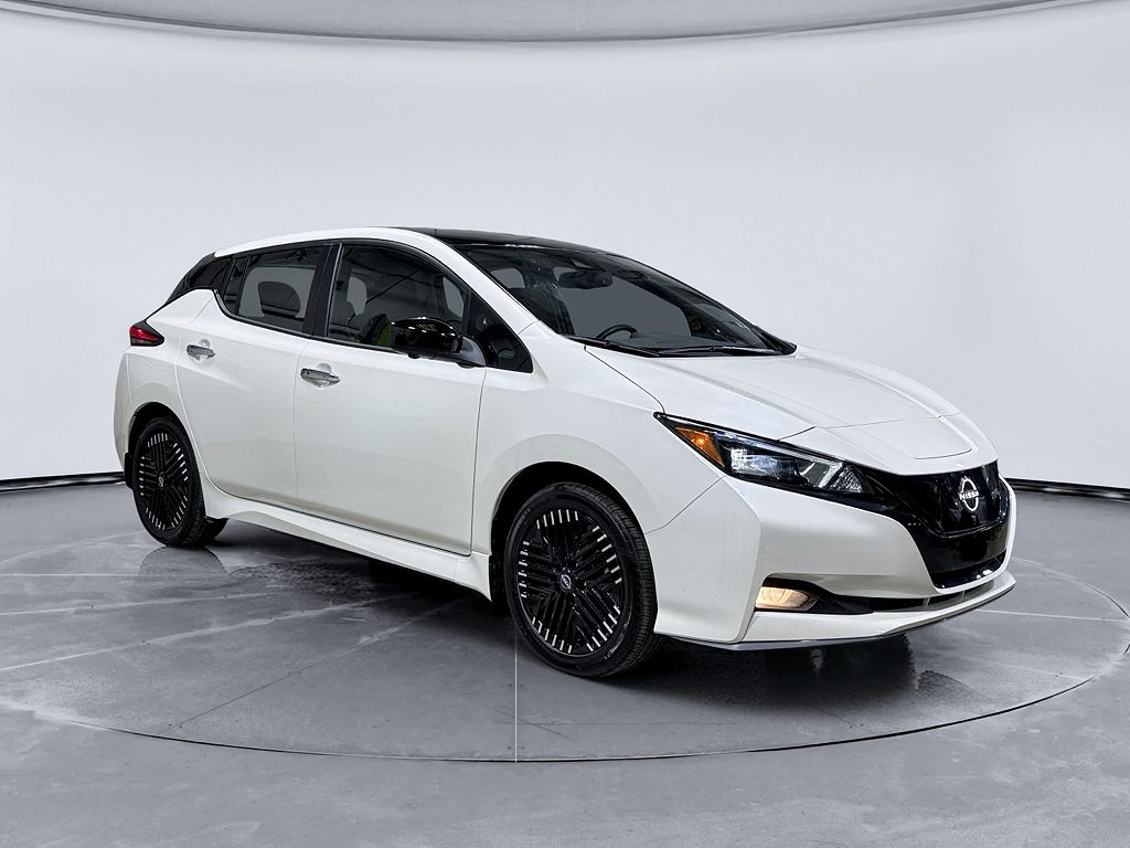2024 Nissan Leaf SV PLUS