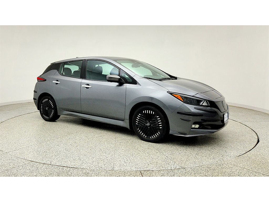 2023 Nissan Leaf SV PLUS
