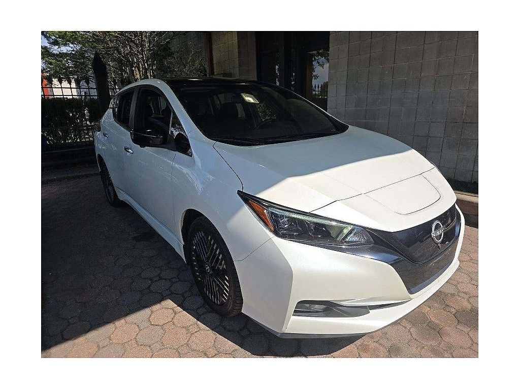 2023 Nissan Leaf SV PLUS