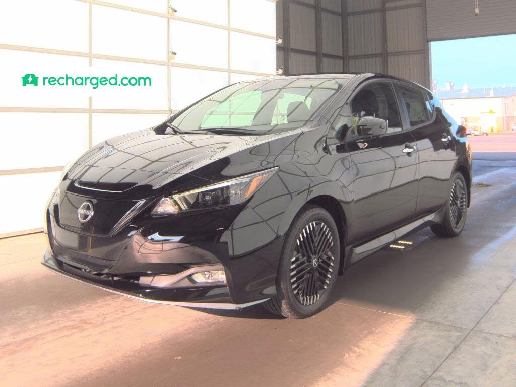 2024 Nissan Leaf SV PLUS