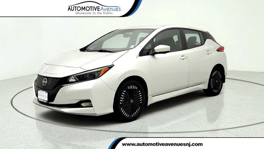 2023 Nissan LEAF SV PLUS
