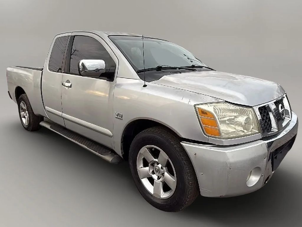 2004 Nissan Titan XE