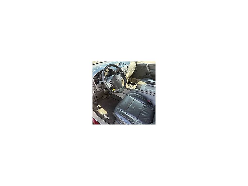 2004 Nissan Titan XE