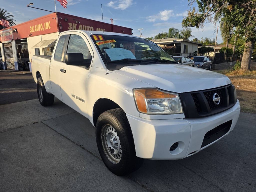 2011 Nissan Titan SV