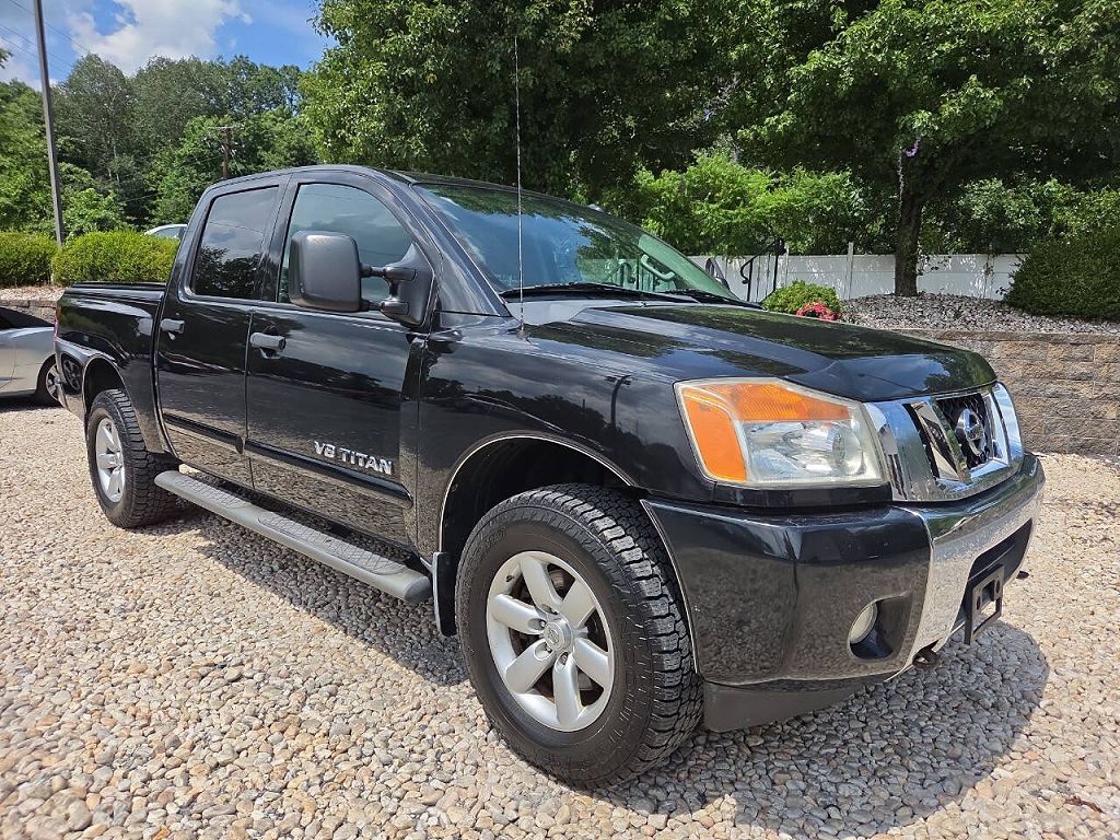 2014 Nissan Titan SL