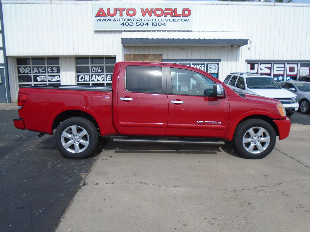 2011 Nissan Titan SL