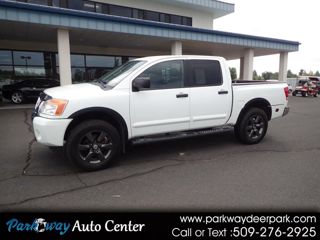 2015 Nissan Titan SL