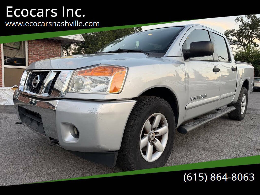 2013 Nissan Titan SV
