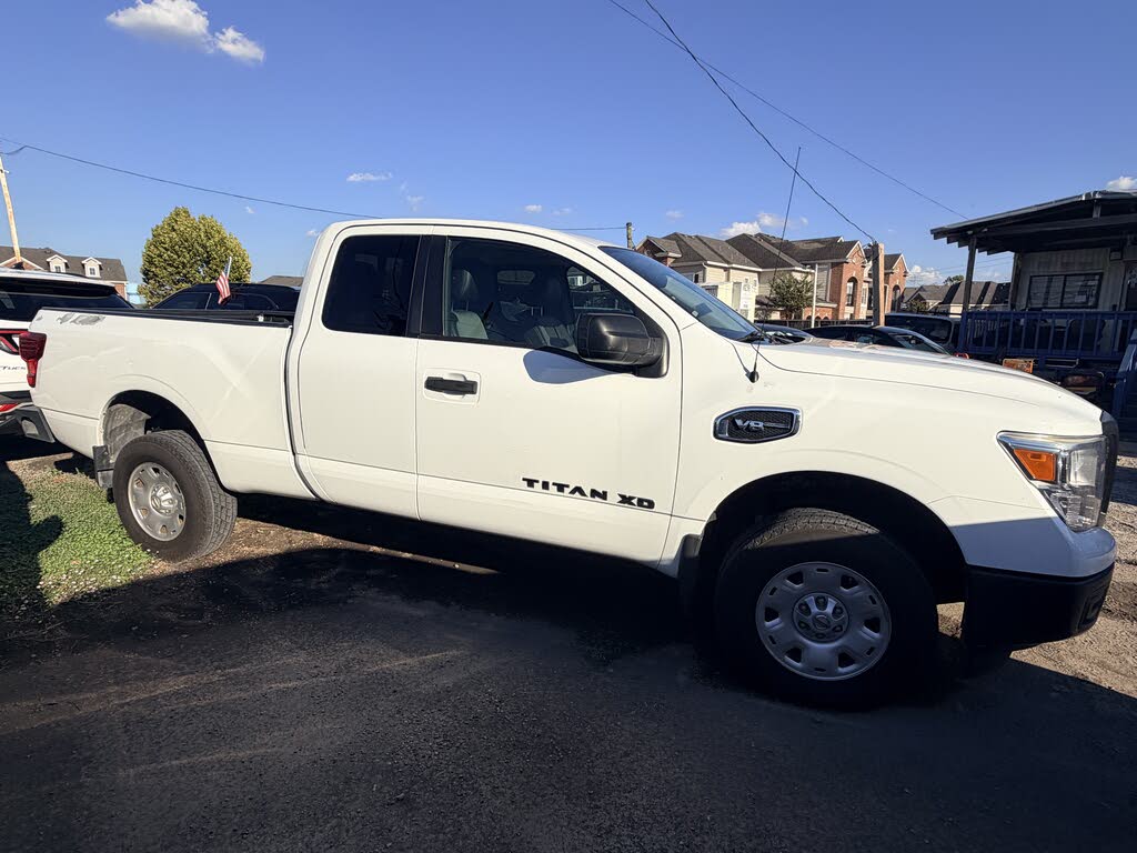 2018 Nissan Titan XD SV
