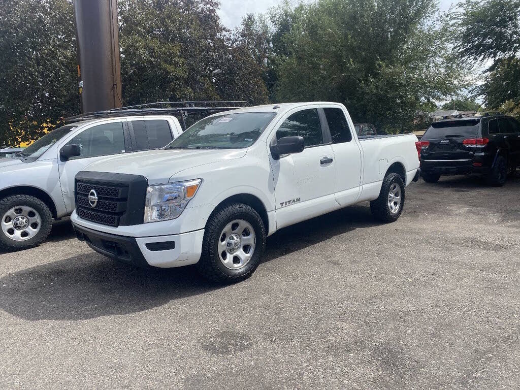 2021 Nissan Titan SV