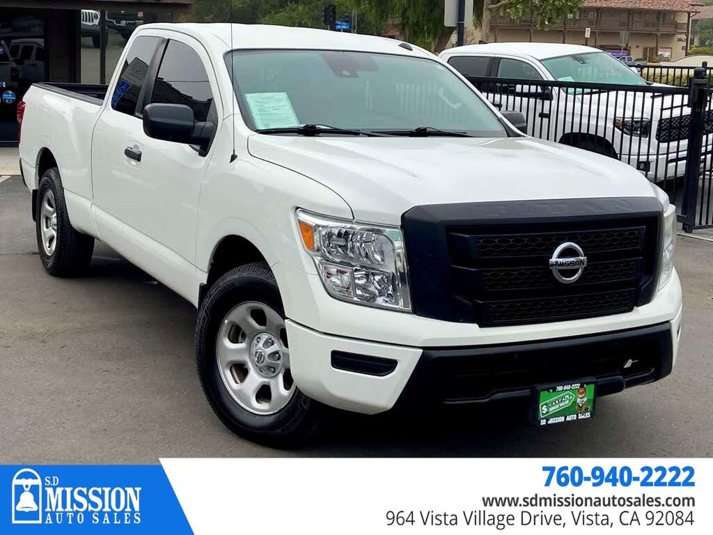 2021 Nissan Titan SV