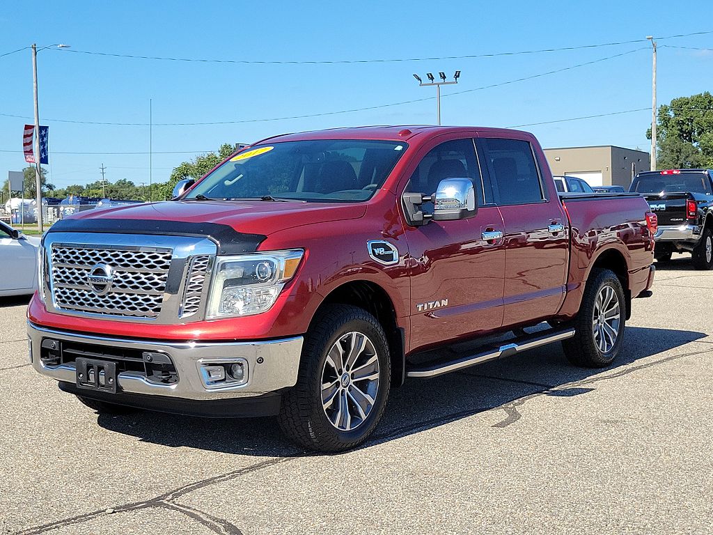 2017 Nissan TITAN SL